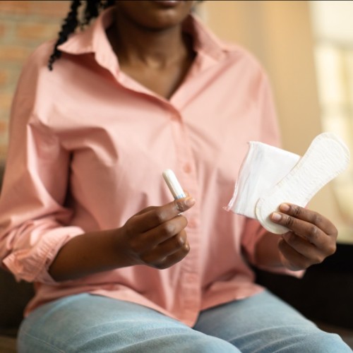 Une grande collecte contre la précarité menstruelle à Paris