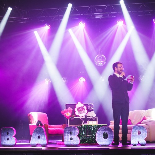 Bordeaux : un talk-show mêlant débat et musique