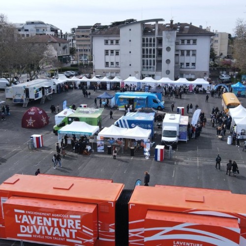 La Caravane des métiers va reprendre la route en Auvergne-Rhône-Alpes