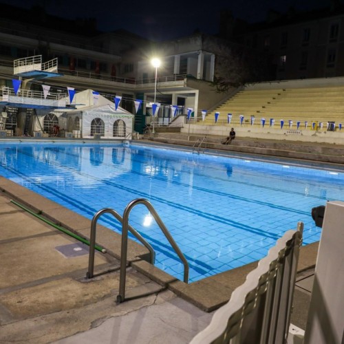 Ouverture anticipée de la piscine Jean Bron à Grenoble