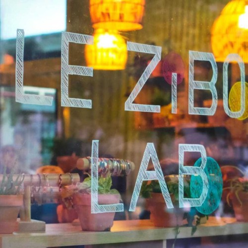 Zibou Lab : Quand un café inclusif devient un point de rencontre avec les pompiers de Lyon