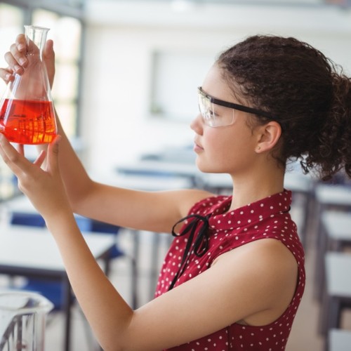 Lille : des jeunes en lice pour la finale régionale du concours "Faites de la science"
