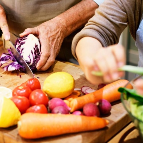 Un défi culinaire pour recruter des seniors à Grenoble