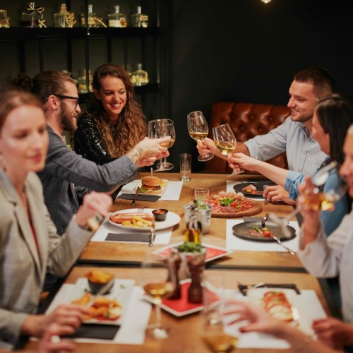 Dixner, le concept qui invite a rencontrer des inconnus