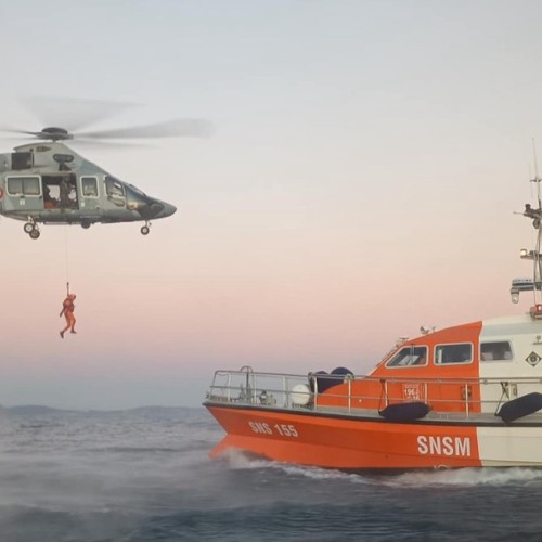 En mer, une simple baignade peut s’avérer dangereuse