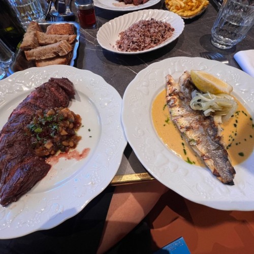 « Wam », un bistrot trattoria s'installe la place de la Joliette à Marseille