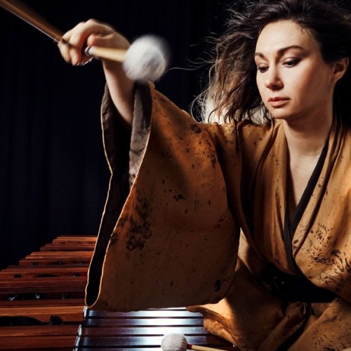 Le portrait : Vassilena Serafimova, tambour battant