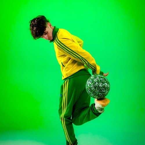 Rennes : Damien Fily-Boyer, un as du ballon rond qui jongle sur les réseaux sociaux