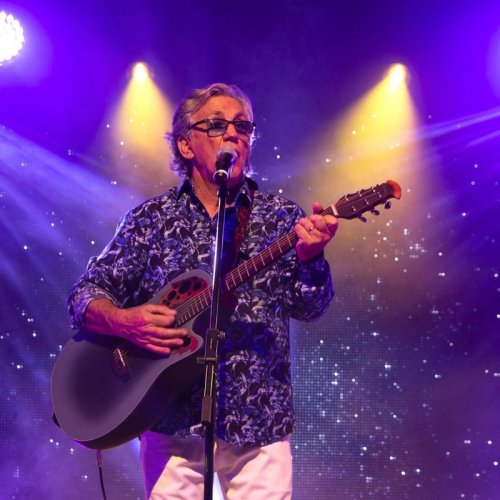 Jean-Pierre Savelli, chanteur chanceux de Toulon à Paris