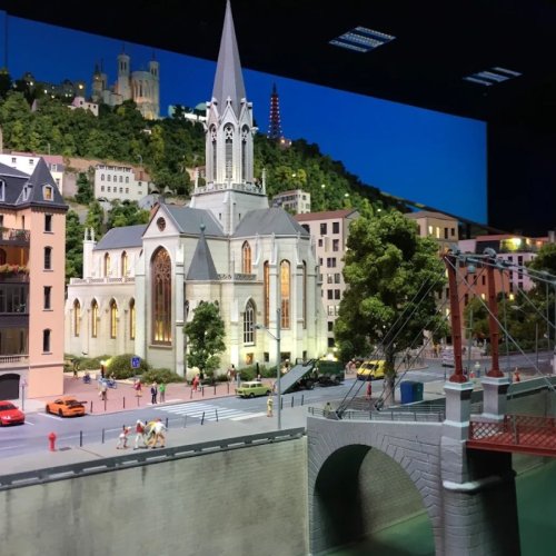 Dix jours à 10 euros : Mini World Lyon fête ses 10 ans